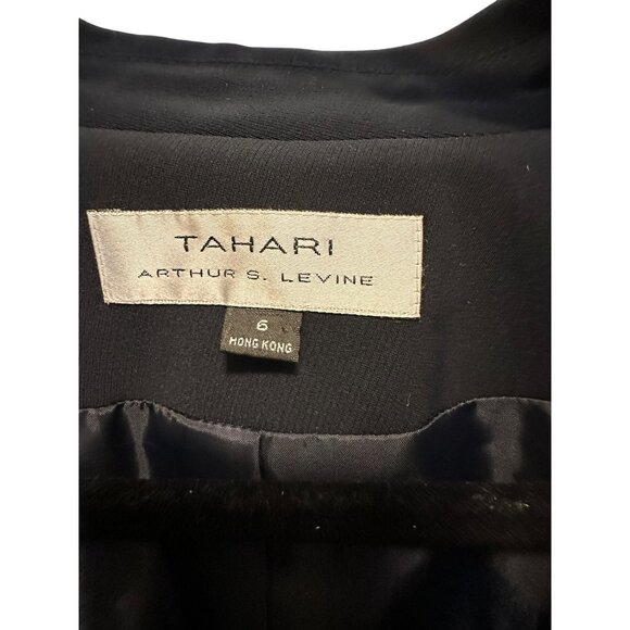 ✌️ 2/$40 ✌Tahari Arthur Levine Navy Blazer with Stitched Edging & 3 Buttons sz 6 - Picture 3 of 8